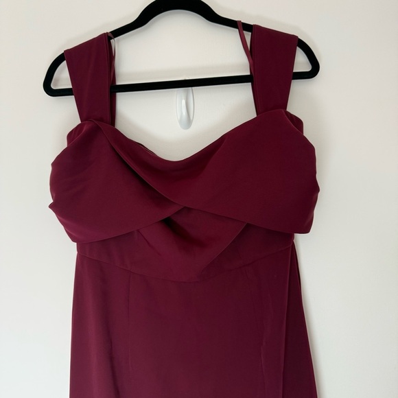 ASOS Yaura Thigh Split Maroon Evening Maxi Dress Gown Size 8 - Picture 3 of 11